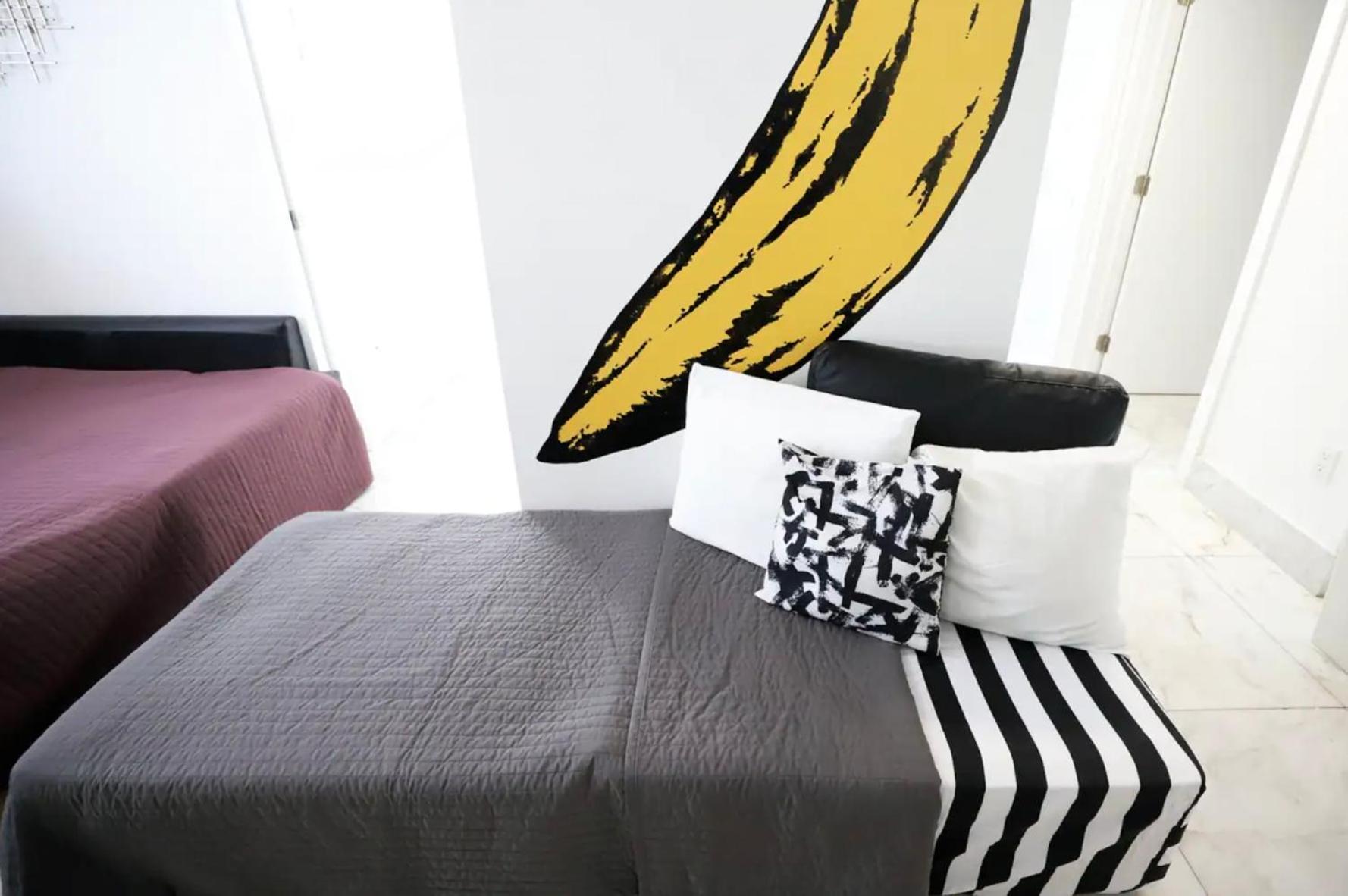 South Beach 2 Bedroom Family & Pet Friendly Apartment With Balcony & Free Parking Маямі-Біч Екстер'єр фото
