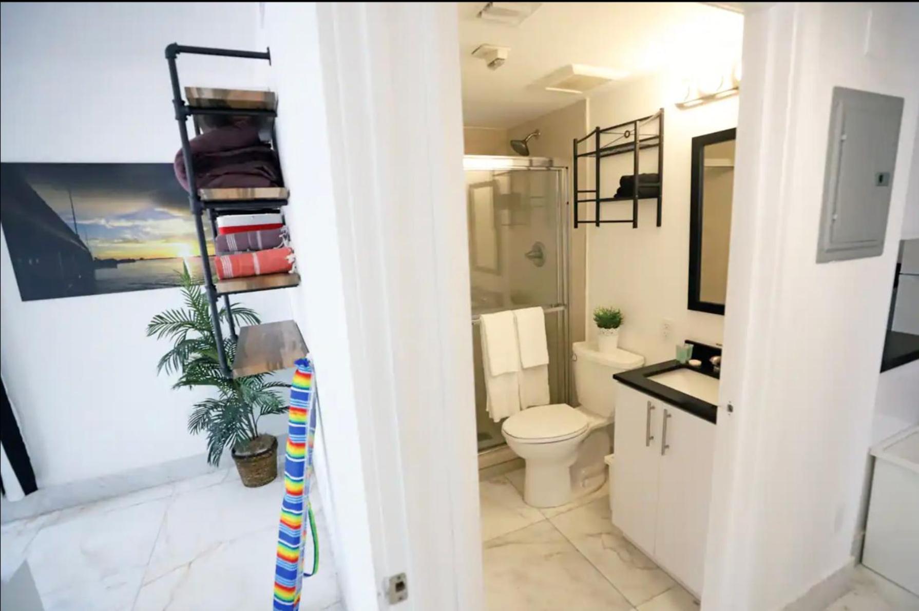 South Beach 2 Bedroom Family & Pet Friendly Apartment With Balcony & Free Parking Маямі-Біч Екстер'єр фото