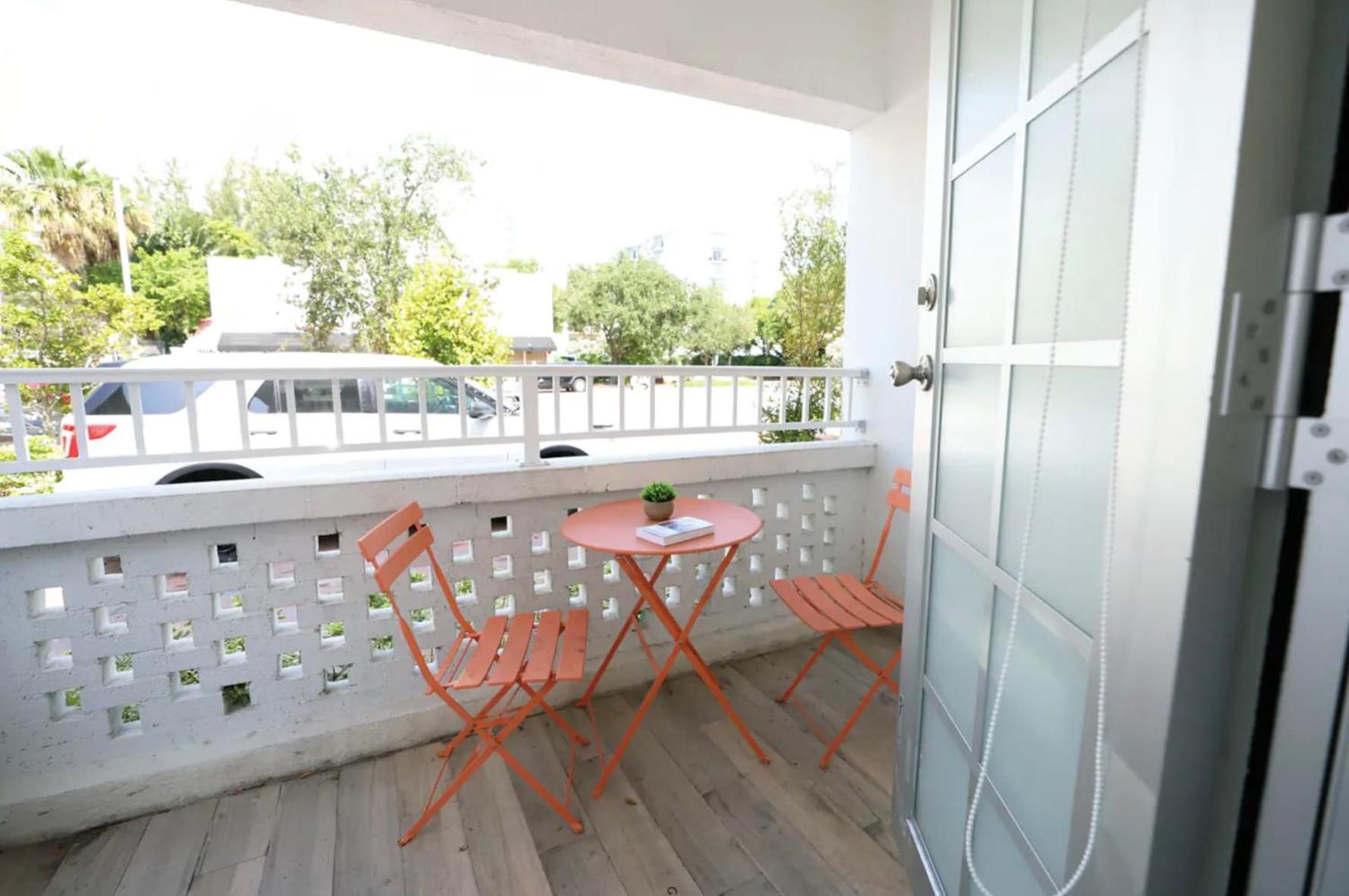 South Beach 2 Bedroom Family & Pet Friendly Apartment With Balcony & Free Parking Маямі-Біч Екстер'єр фото